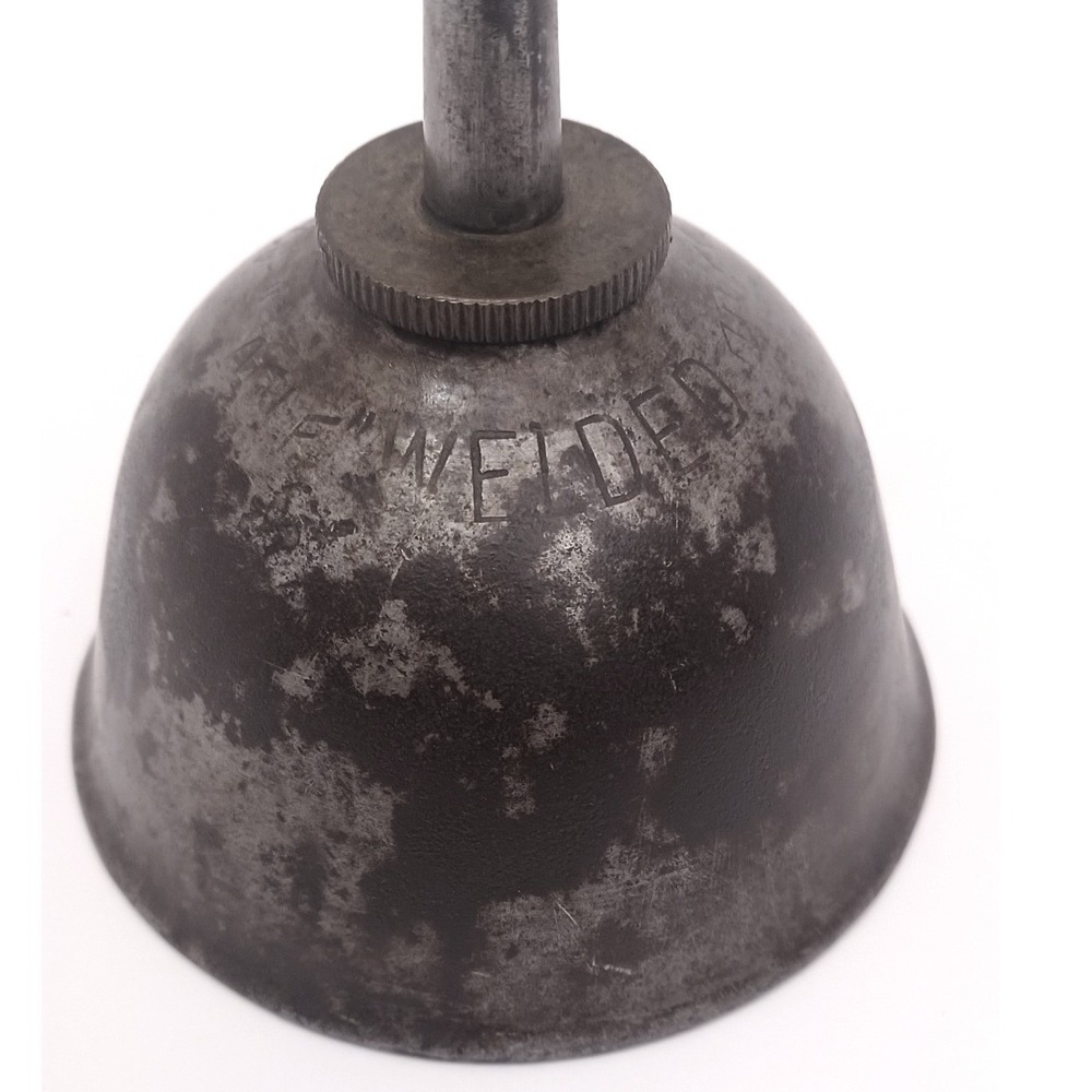 Vintage Wellsburg WV Metal Thumb Pump Oiler Oil Can 6" Tall X 3.5" Dia USA Made - Picture 5 of 9